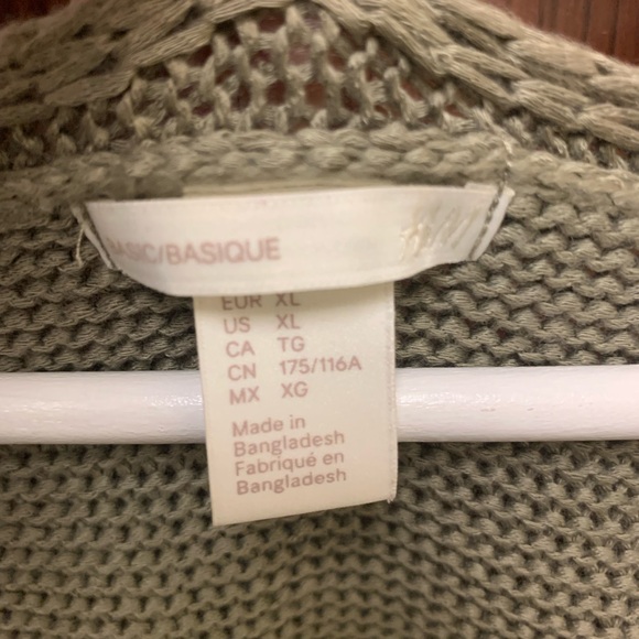 Sweater Bundle - Picture 2 of 7